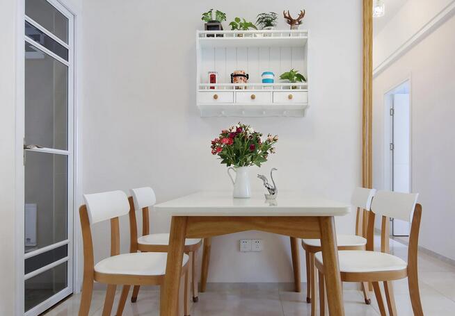 餐廳背景墻裝修設(shè)計(jì)技巧